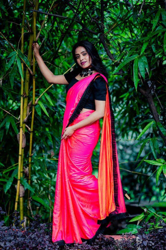 Swetha in pink saree bamboo